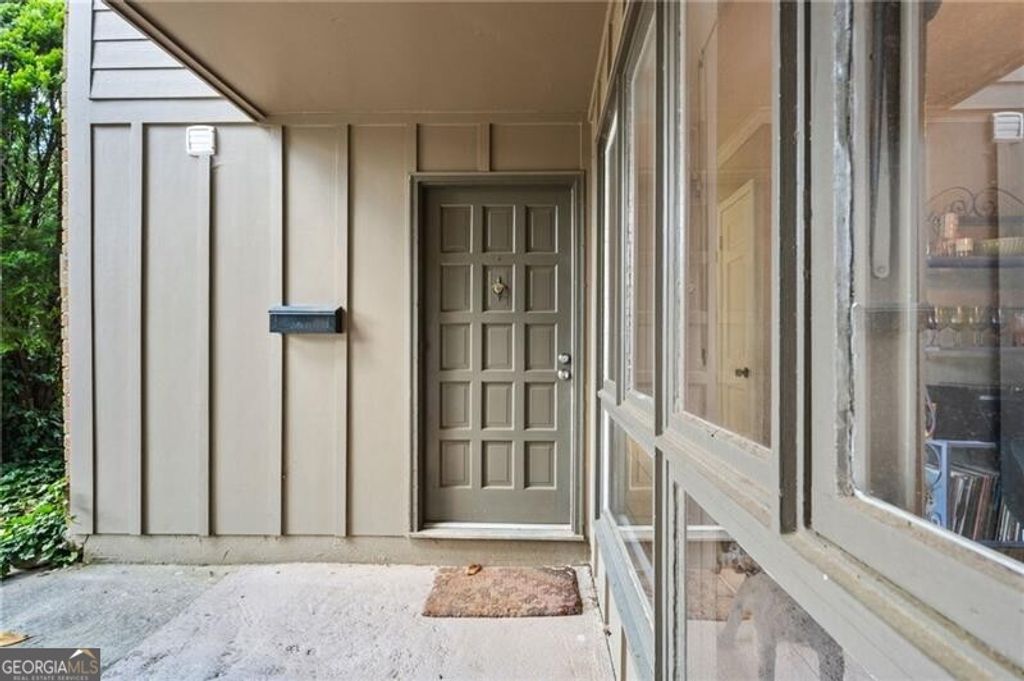 Photo of 2471 Cedar Brook W, Marietta, GA 30067 (MLS # 10657031)