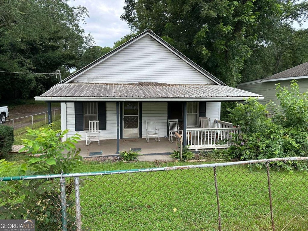 Photo of 1190 Hancock Avenue, Gainesville, GA 30501 (MLS # 10804850)