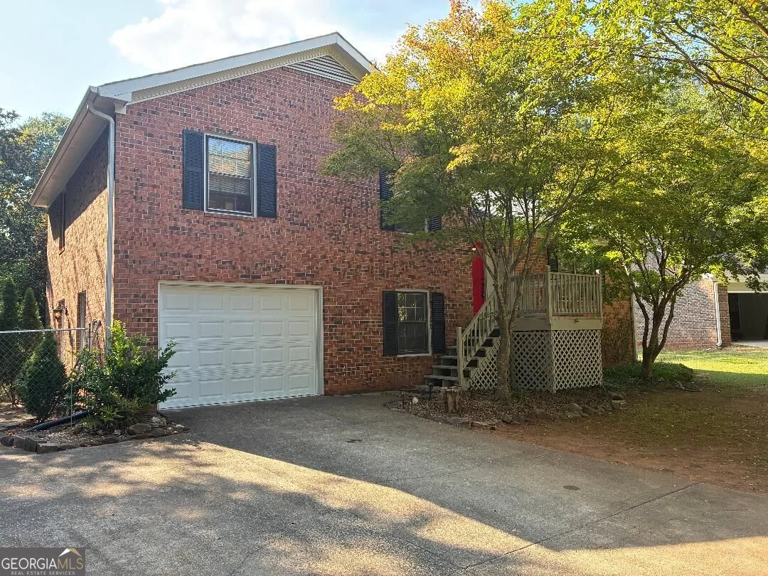 143 Stonybrook Court