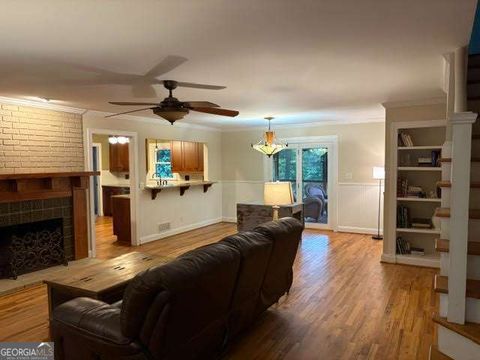 1065 Longview DR Gainesville GA 30501