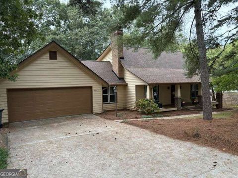 1065 Longview DR Gainesville GA 30501