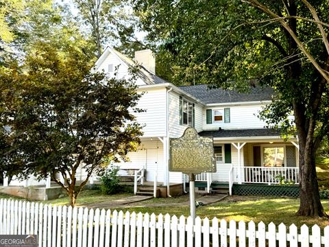 A home in Demorest