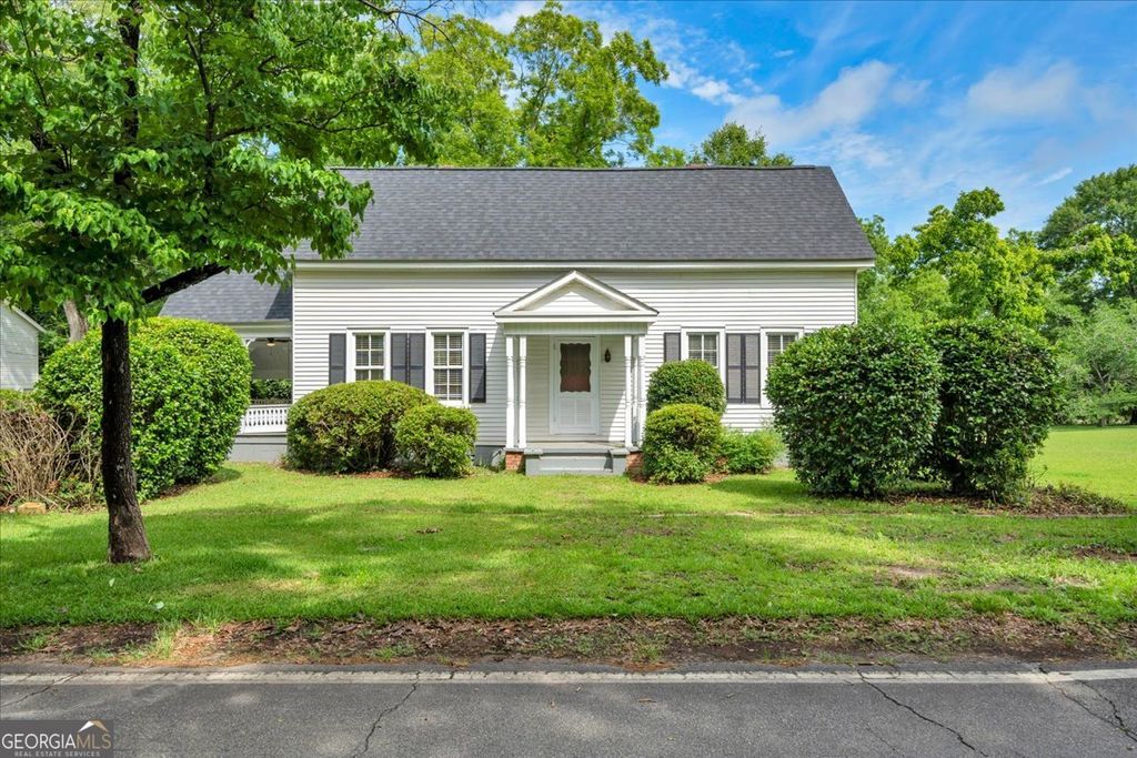 Photo of 333 Second Street, Danville, GA 31017 (MLS # 10772811)