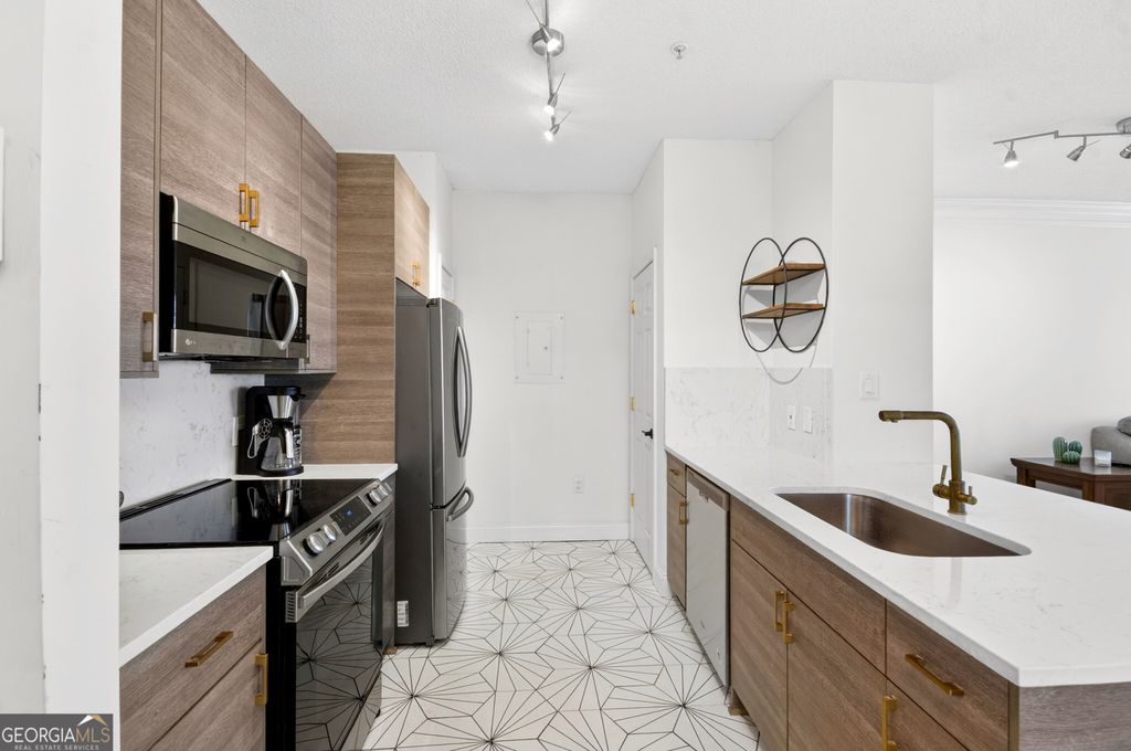 Photo of 955 Juniper Street NE #3028, Atlanta, GA 30309 (MLS # 10700091)