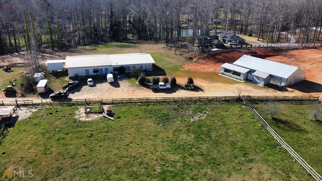 Photo of 3015 E 166 Highway, Carrollton, GA 30116 (MLS # 10728131)