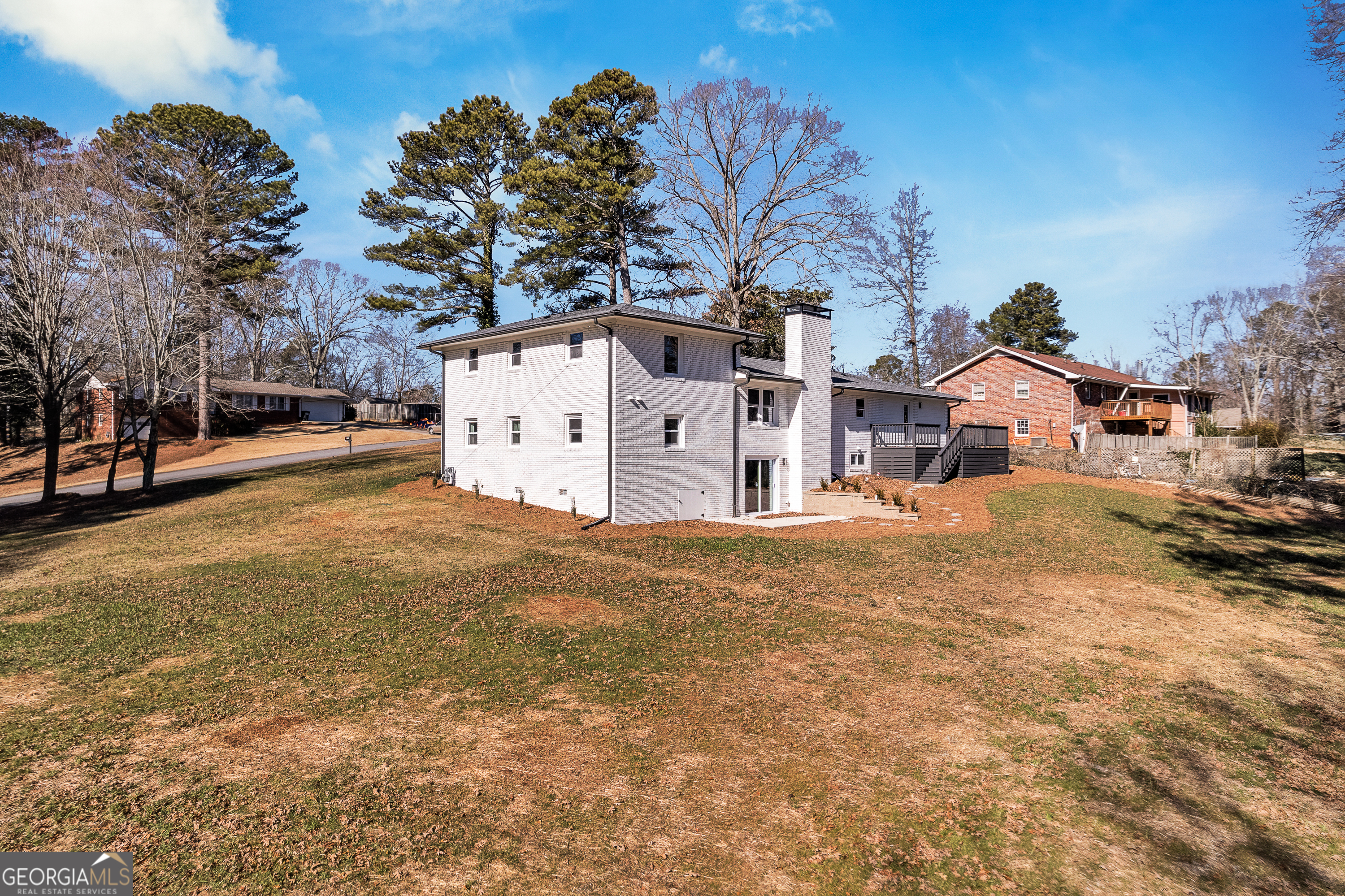 HOLLY HILLS ESTATES - Residential