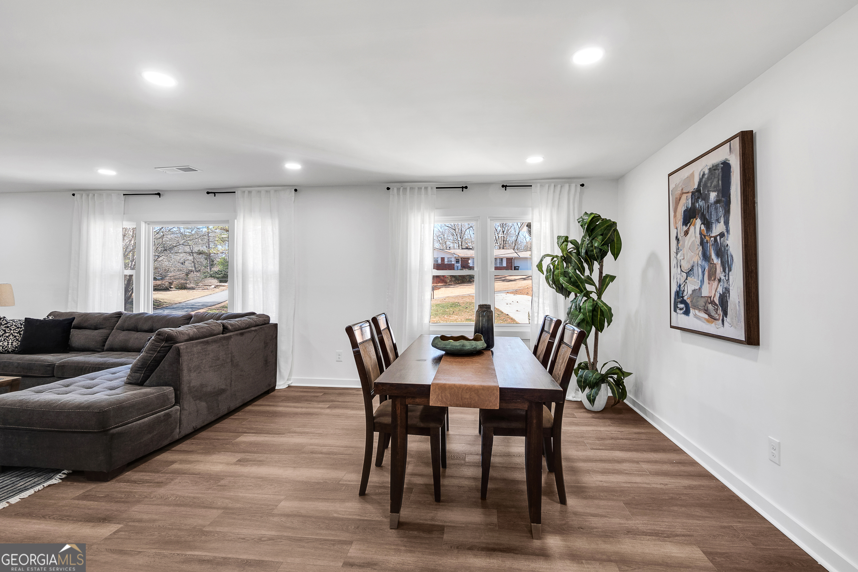 HOLLY HILLS ESTATES - Residential