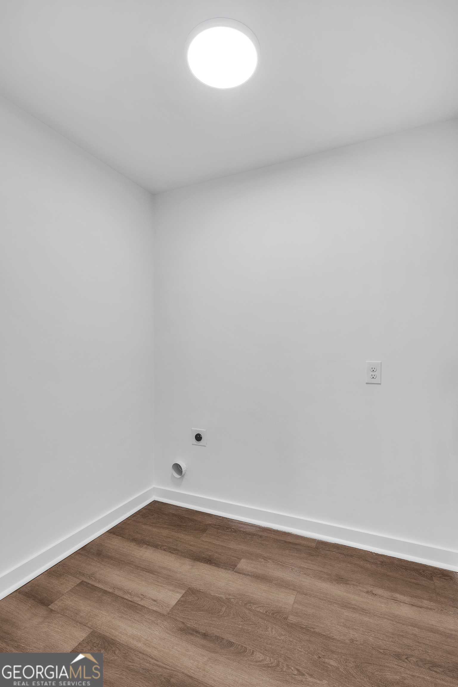 HOLLY HILLS ESTATES - Residential