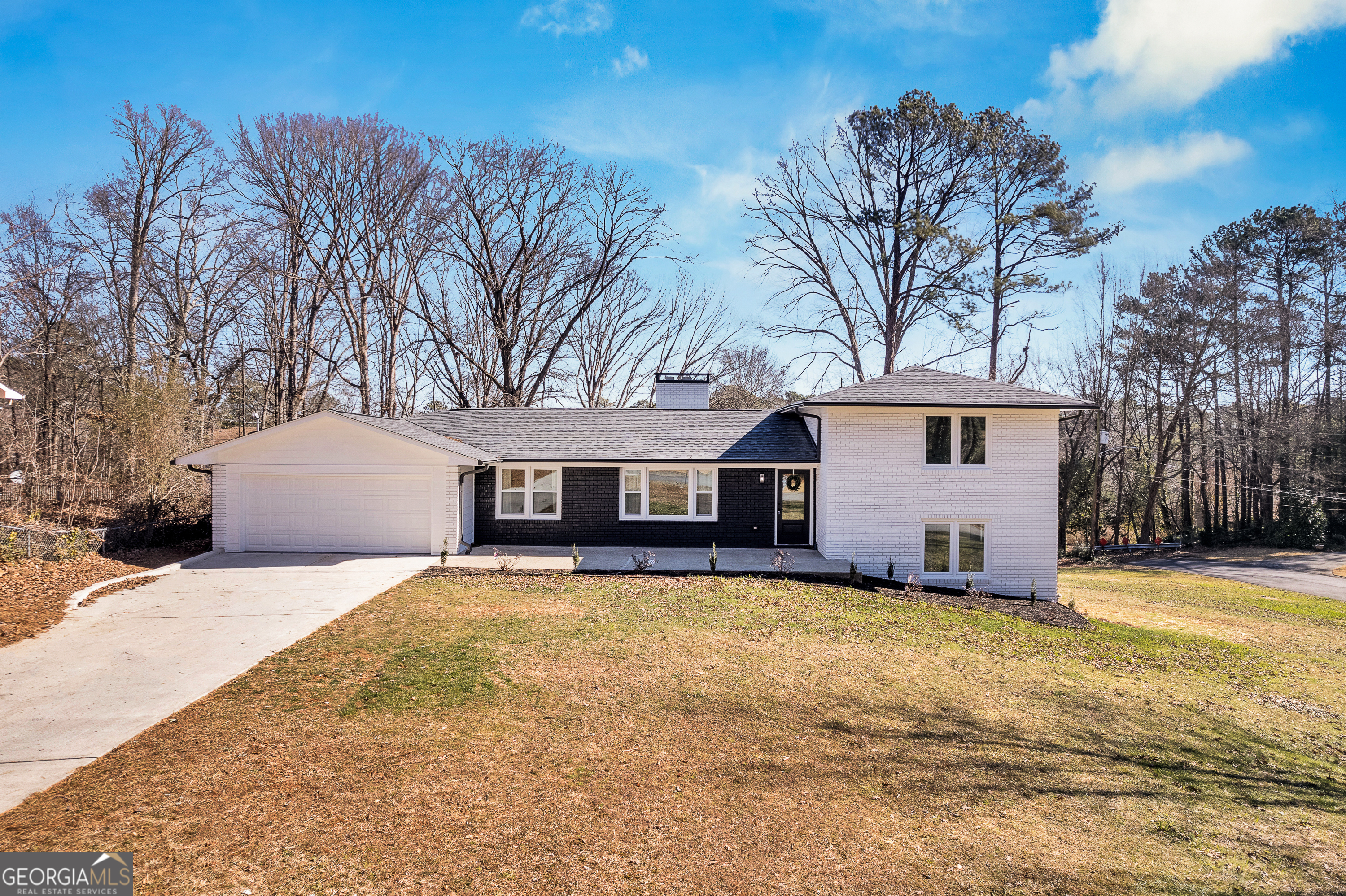 HOLLY HILLS ESTATES - Residential