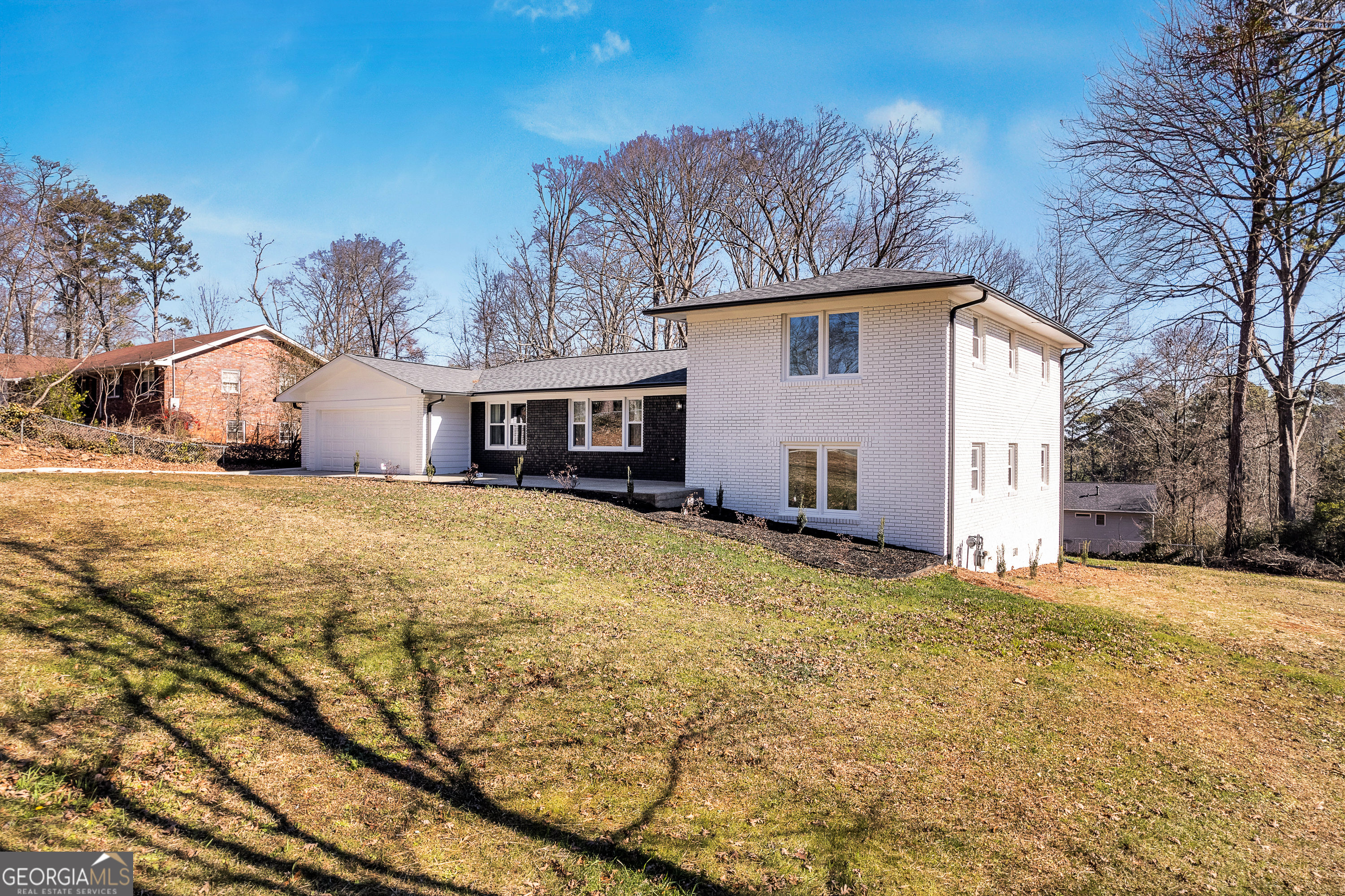 HOLLY HILLS ESTATES - Residential
