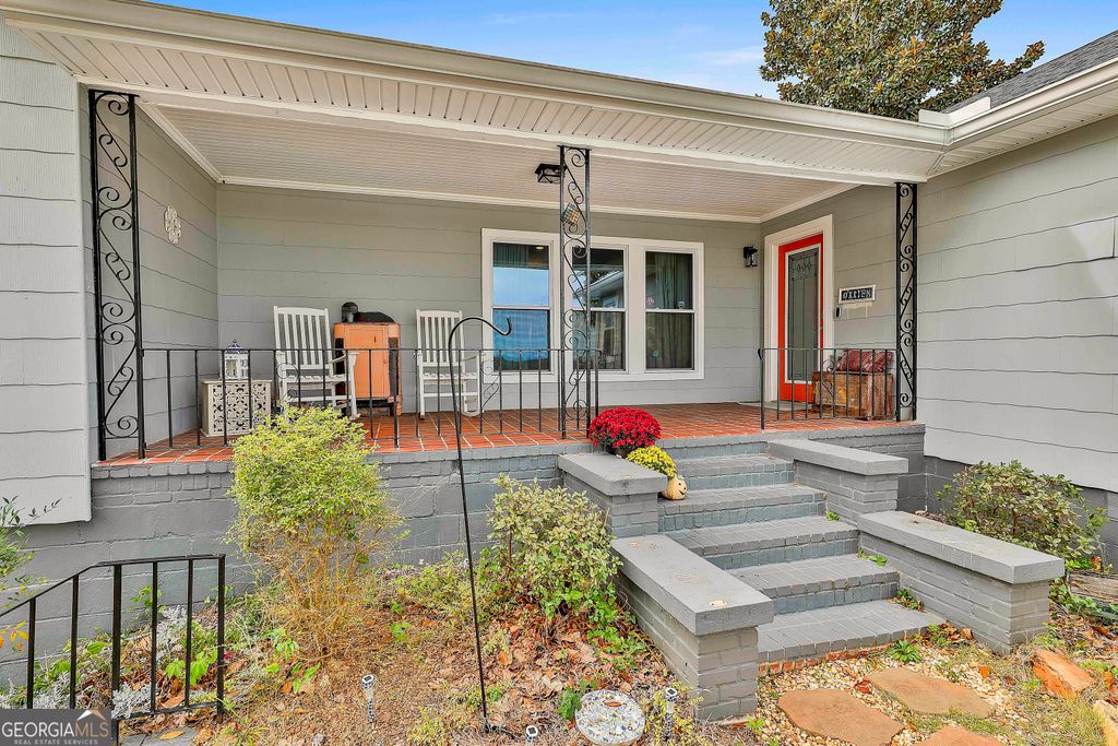 Photo of 36 E 2nd Street, Manchester, GA 31816 (MLS # 10625216)