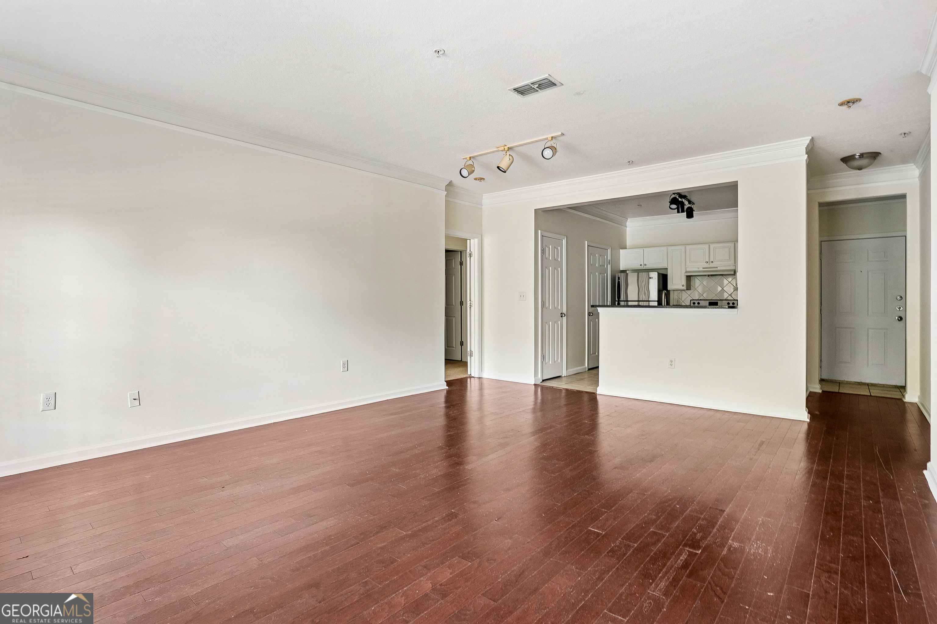 2211 Westchester RDG