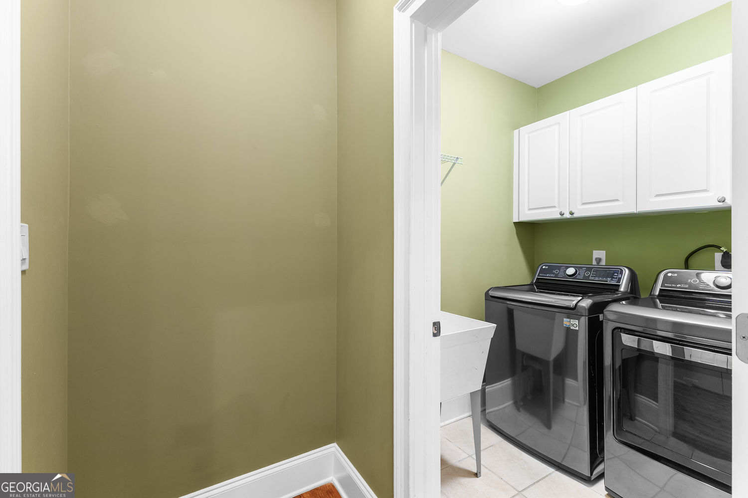 SUMMERHAVEN - Residential