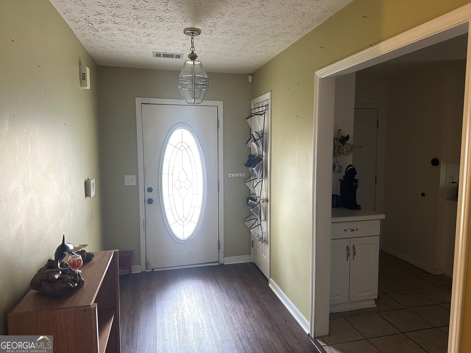 1512 Julianna CIR