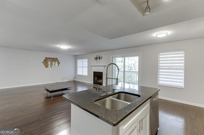Hederson Place - Residential