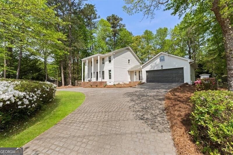 Photo of 3605 Sewell Mill Road, Marietta, GA 30062 (MLS # 10839498)