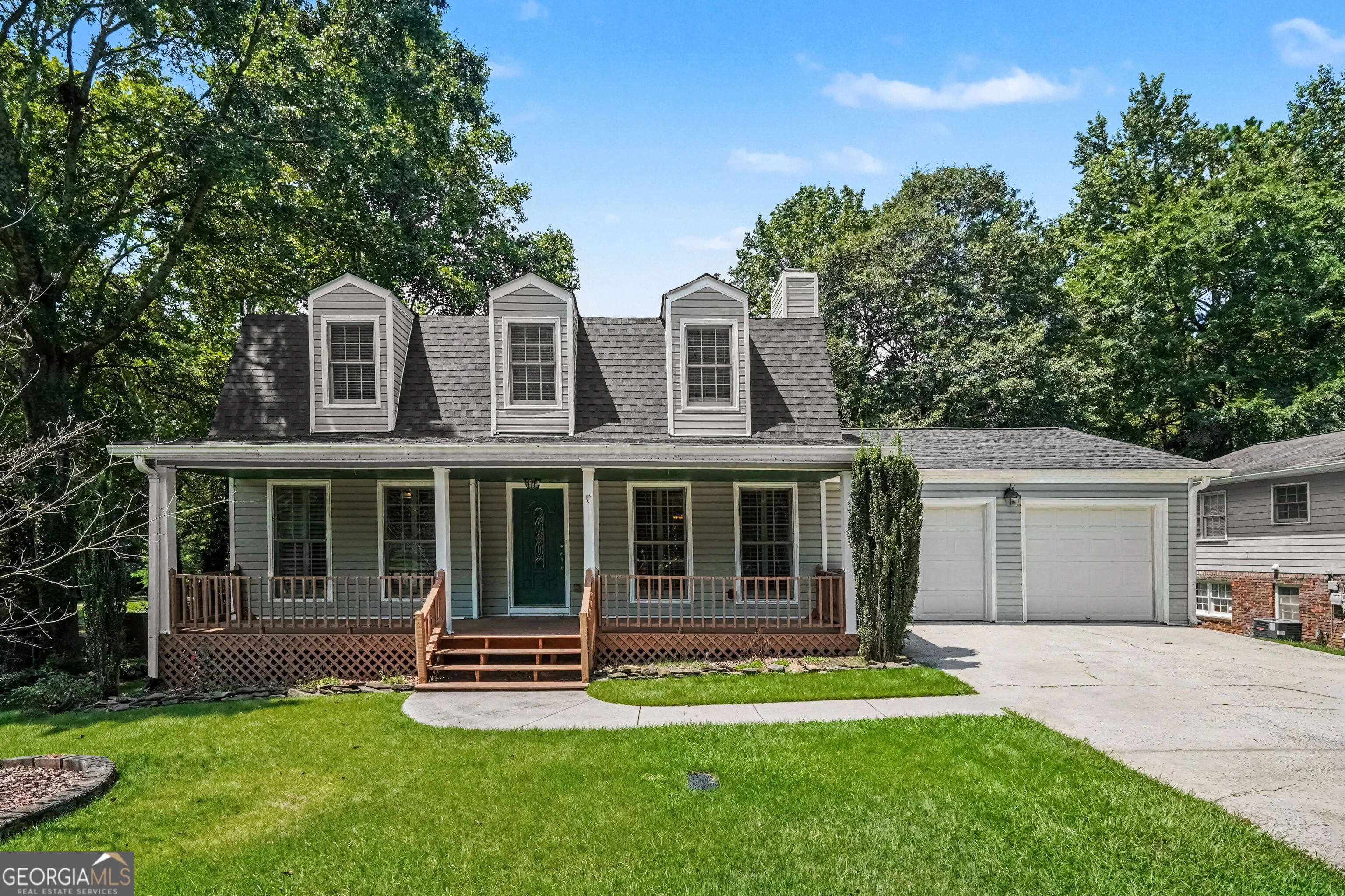 580 Westchester Circle SW