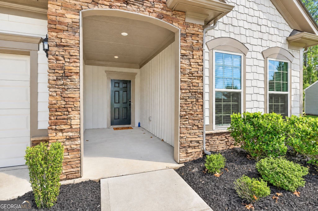 Photo of 314 Elkins Pl, Peachtree City, GA 30269 (MLS # 10849671)
