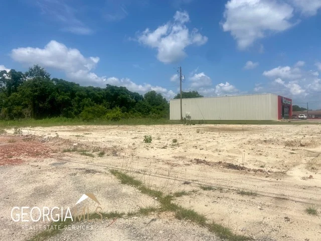 102 W Oak Street, Mcrae-helena, GA, 31055