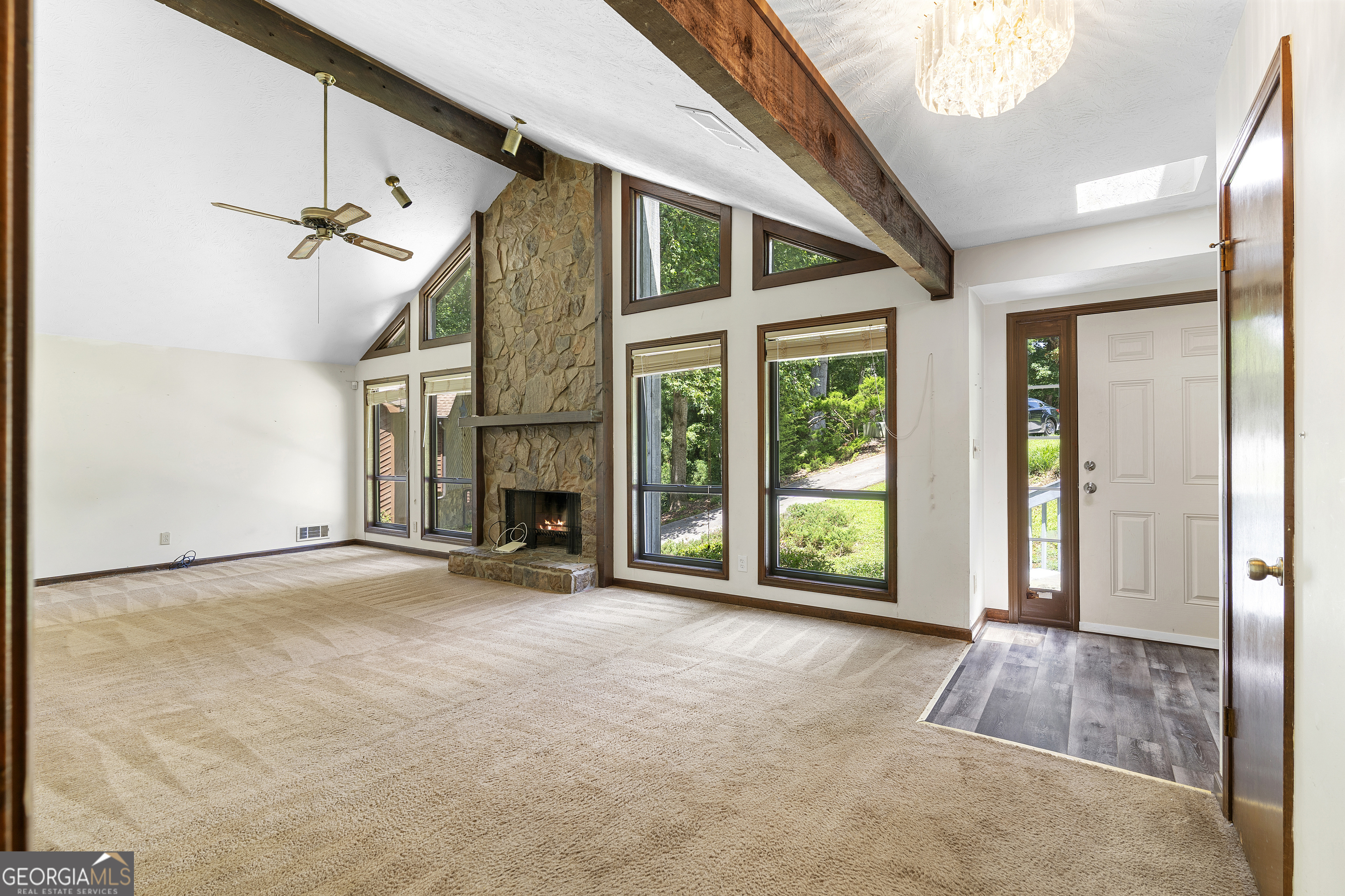 3323 Silver Ridge CT