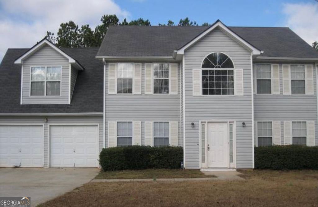 Photo of 6780 Manor Creek Drive, Douglasville, GA 30135 (MLS # 10728716)