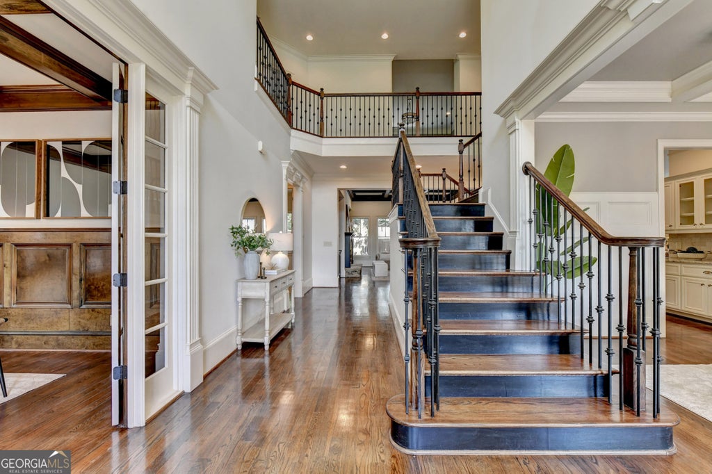 Photo of 5272 Lacosta Lane, Johns Creek, GA 30022 (MLS # 10791611)