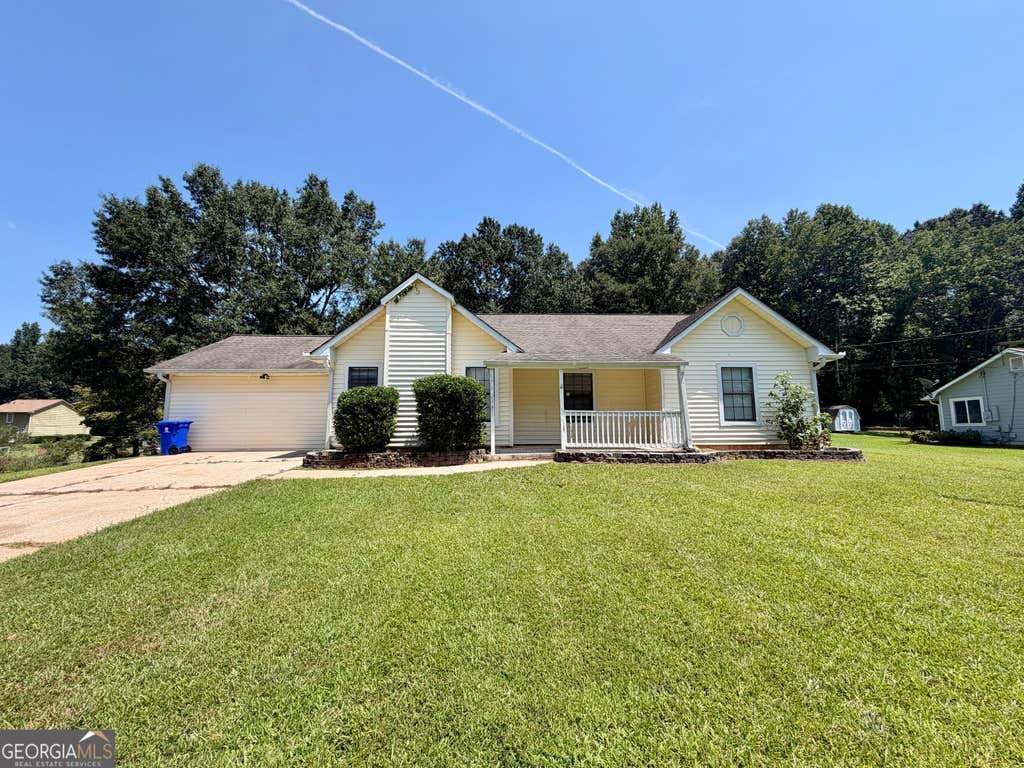 Photo of 209 Stagecoach Ridge, Stockbridge, GA 30281 (MLS # 10830496)