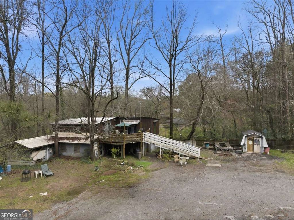 Photo of 272 Gordon Circle SW, Mableton, GA 30126 (MLS # 10707686)