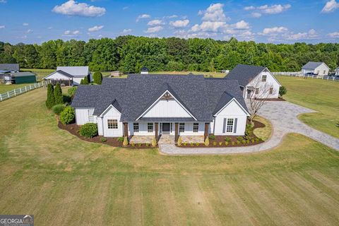 A home in Newnan