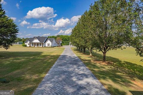 A home in Newnan