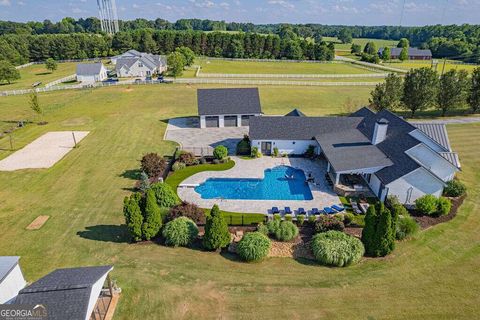 A home in Newnan