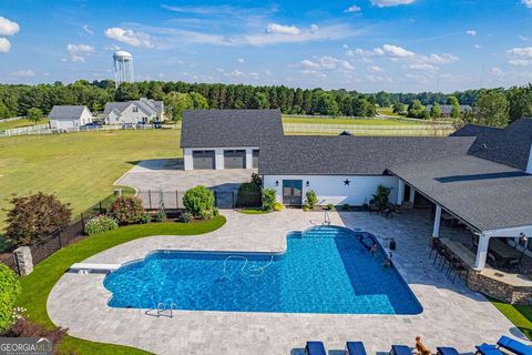 A home in Newnan