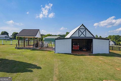 A home in Newnan