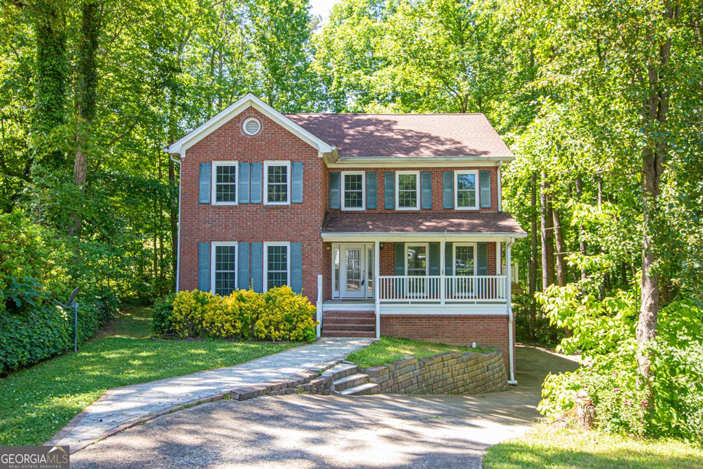 Photo of 1970 Sturbridge Lane, Buford, GA 30519 (MLS # 10768318)