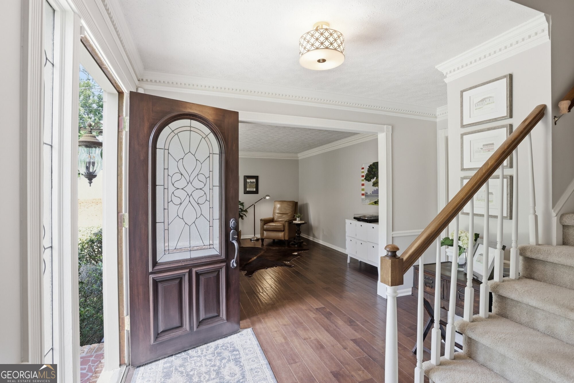 250 Hollyridge WAY