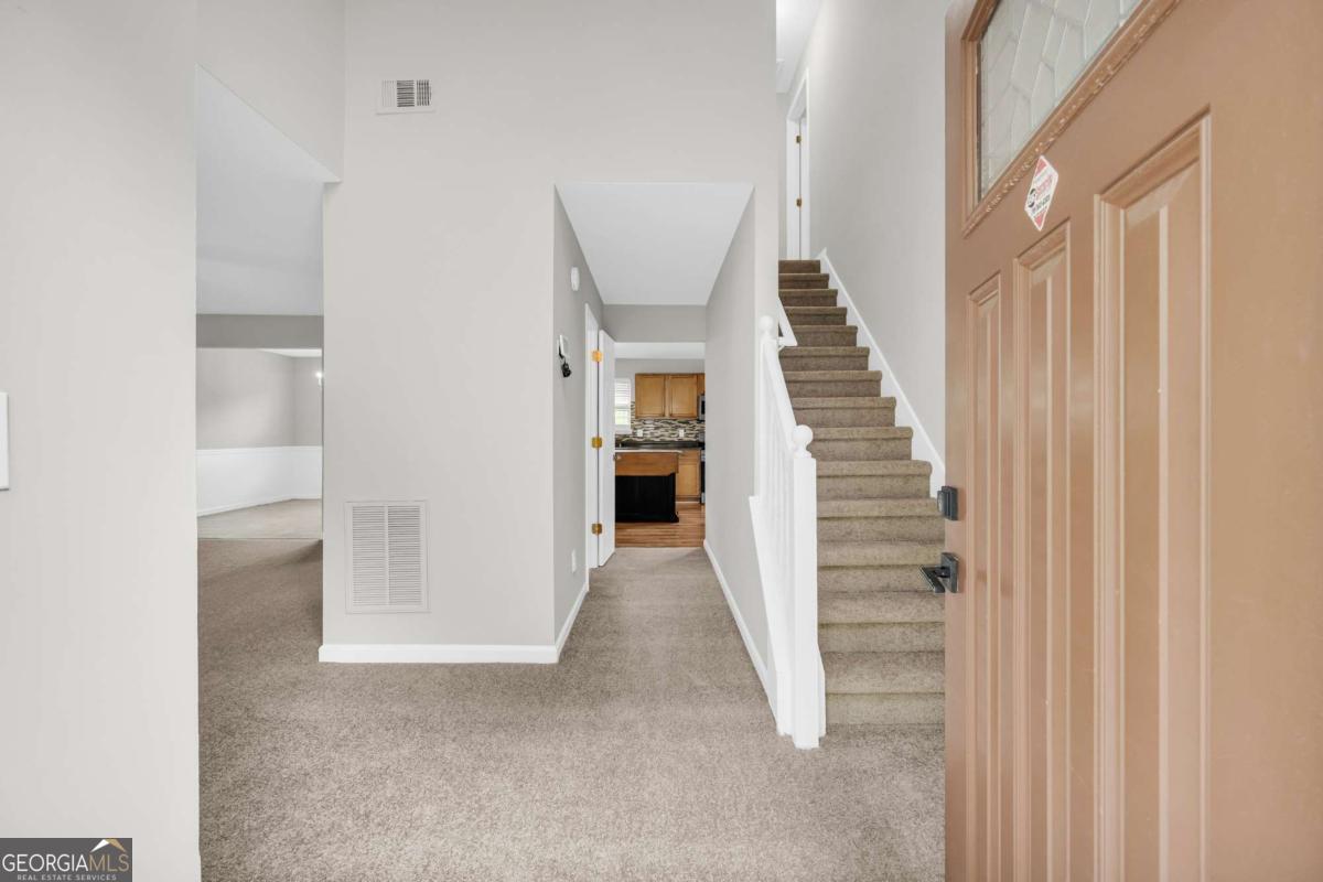 4092 Arabian WAY