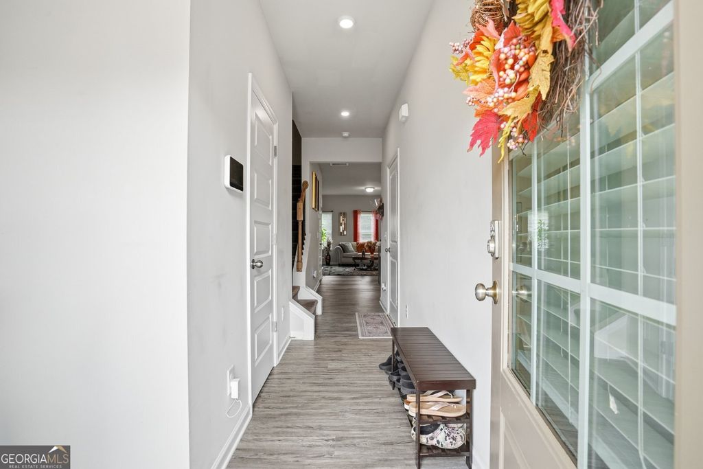 Photo of 110 Waterside Drive, Calhoun, GA 30703 (MLS # 10771219)