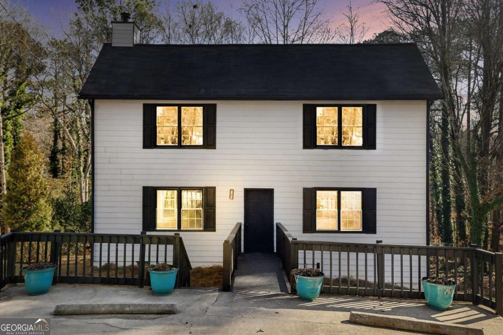 Photo of 3377 Montheath Pass, Duluth, GA 30096 (MLS # 10663300)