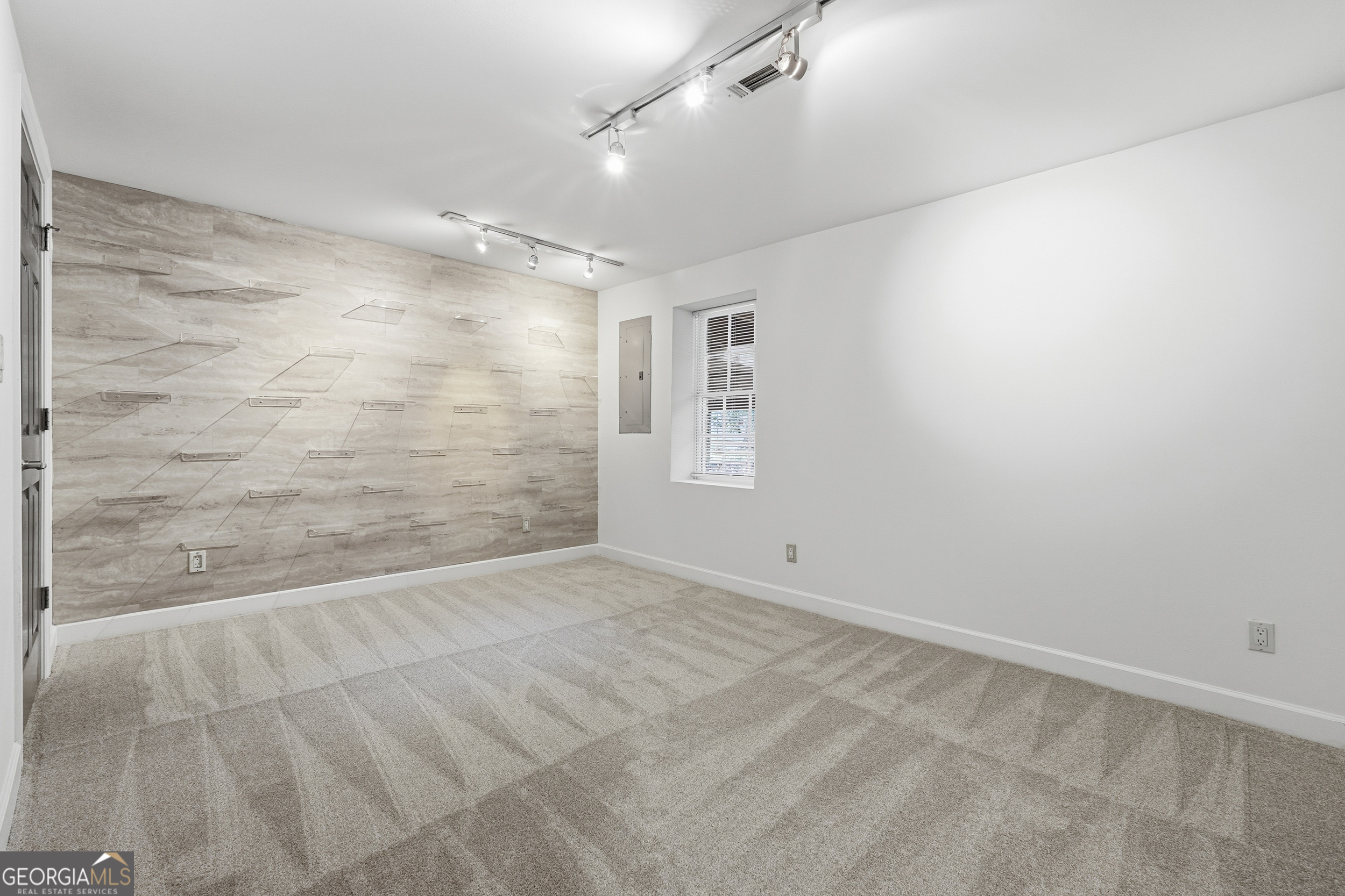 Henderson Estates - Residential