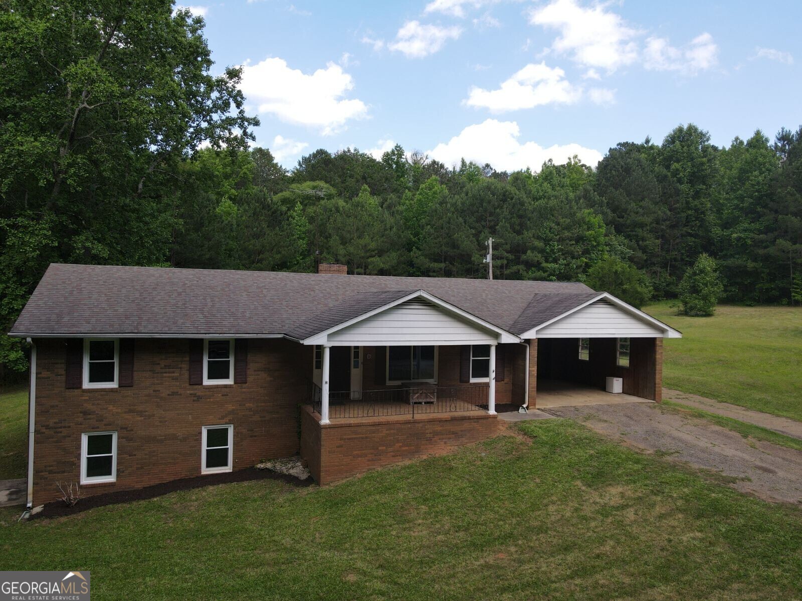 344 FOUR SEASONS DR