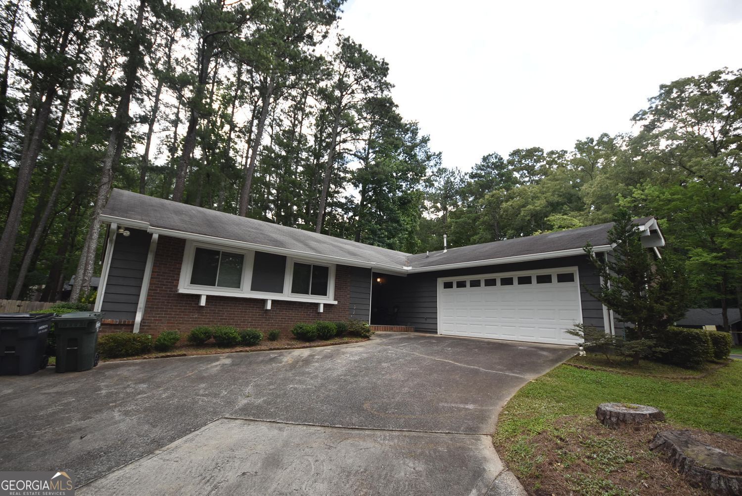 1288 Crescent DR
