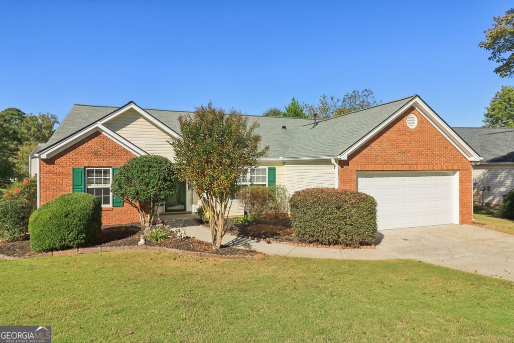Photo of 1038 River Plantation Drive, Woodstock, GA 30188 (MLS # 10654058)