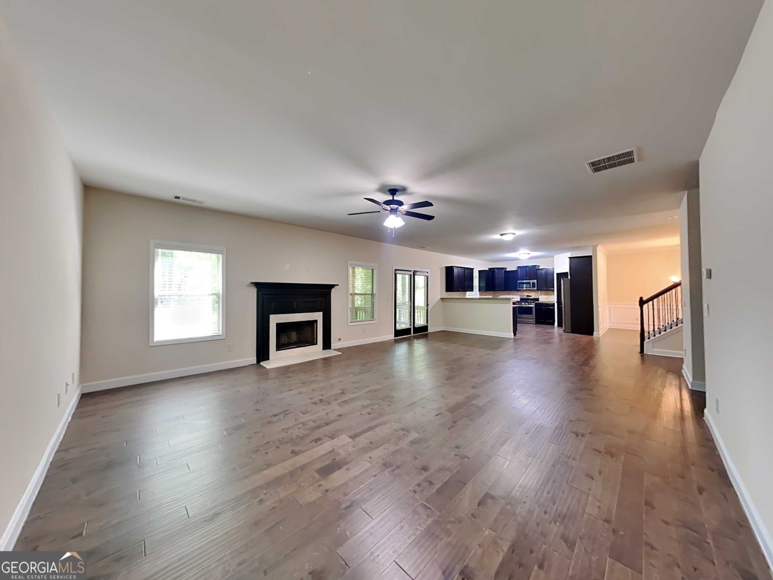 143 Tara BLVD