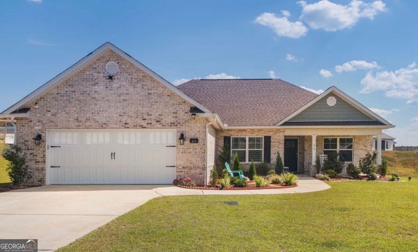 315 CREEK RIDGE DR, WARNER ROBINS, GA 31088 - Image ced49633cbc93e906108b1e23b3ca077/3320844035
