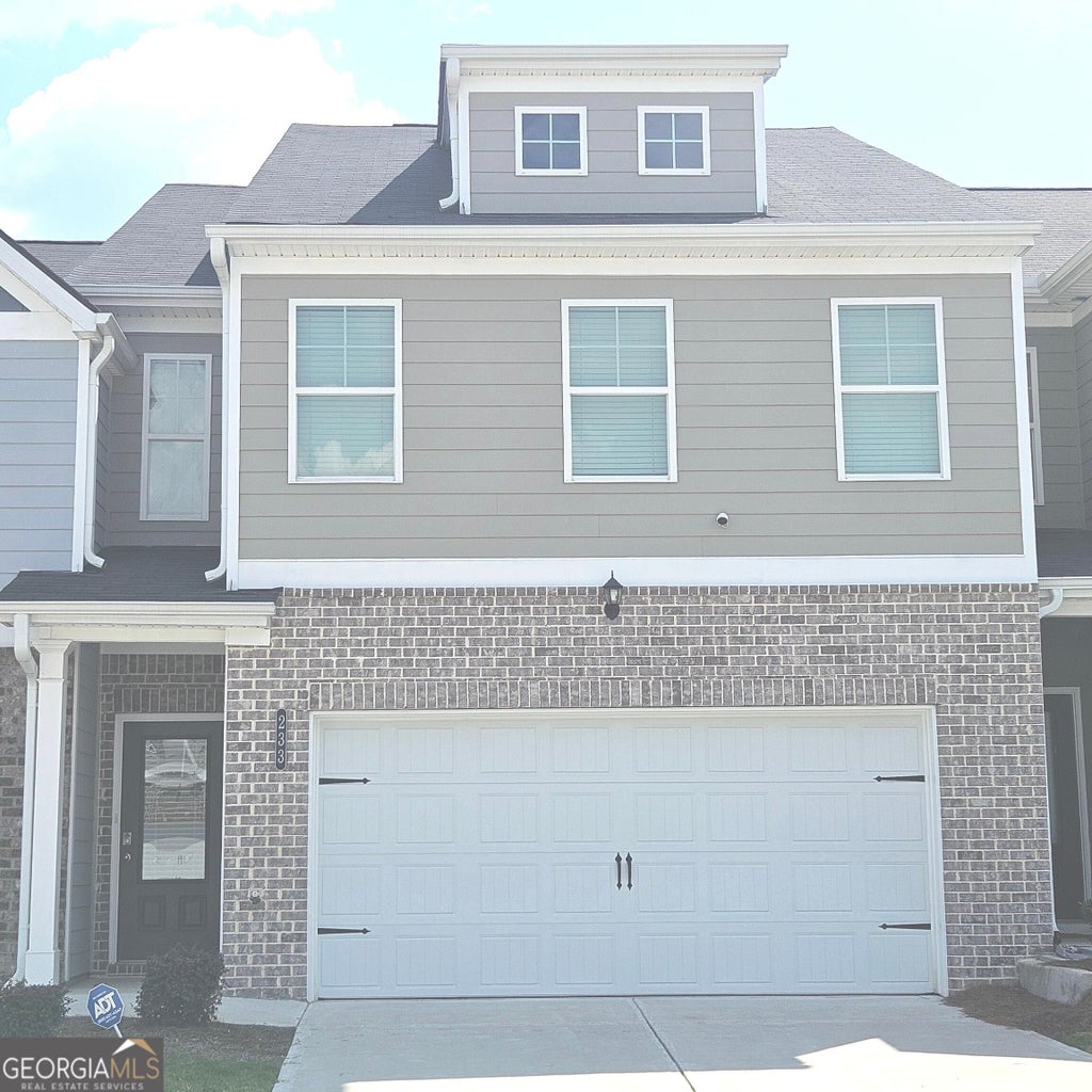 Photo of 233 Switcher Court, Union City, GA 30291 (MLS # 10839892)