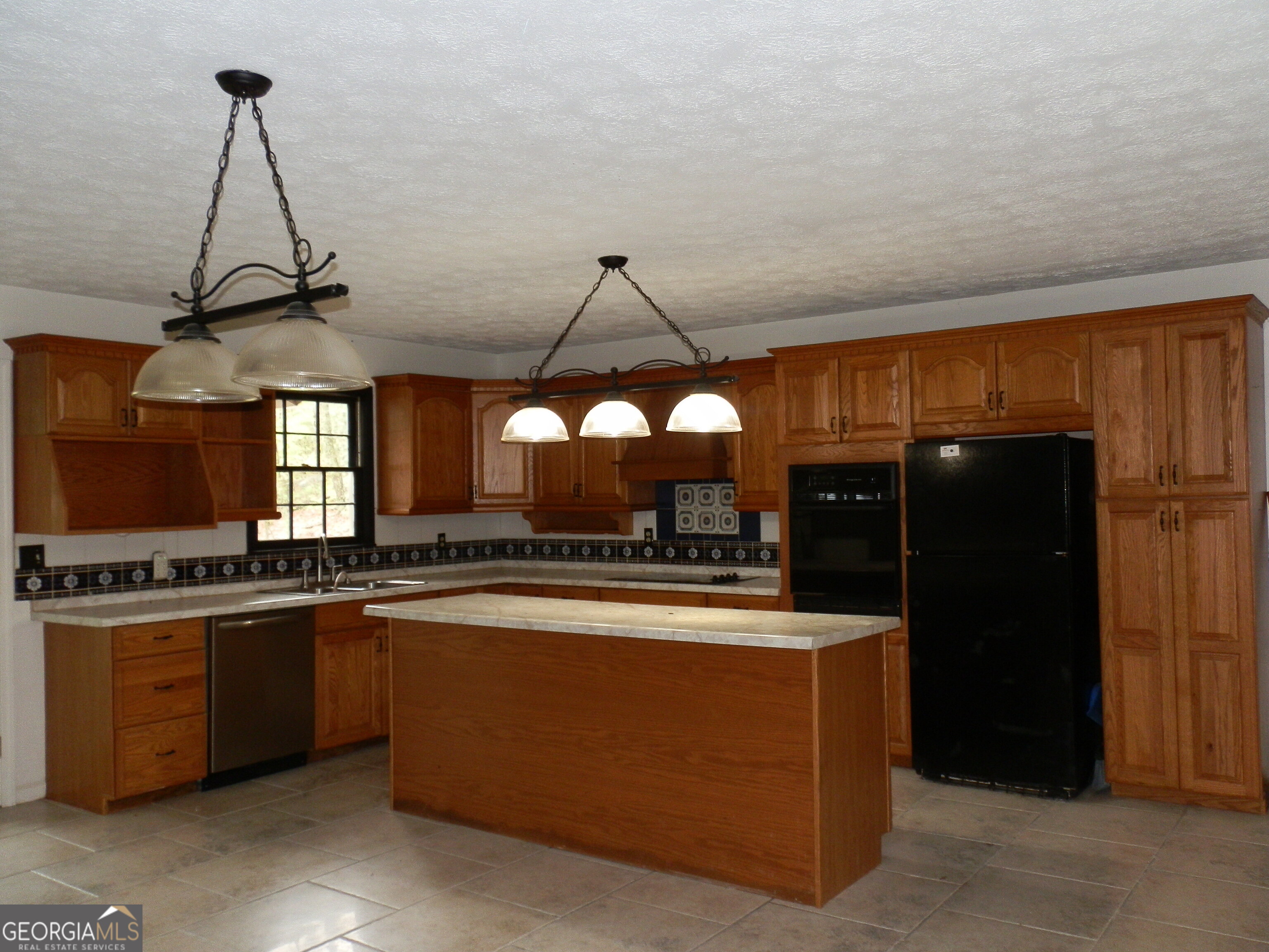 1819 Big Texas Valley RD