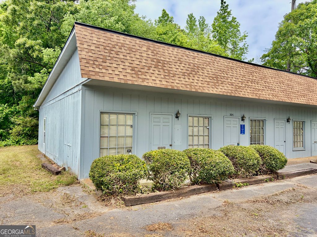 Photo of 3041 Martha Berry Highway NW, Rome, GA 30165 (MLS # 10756287)