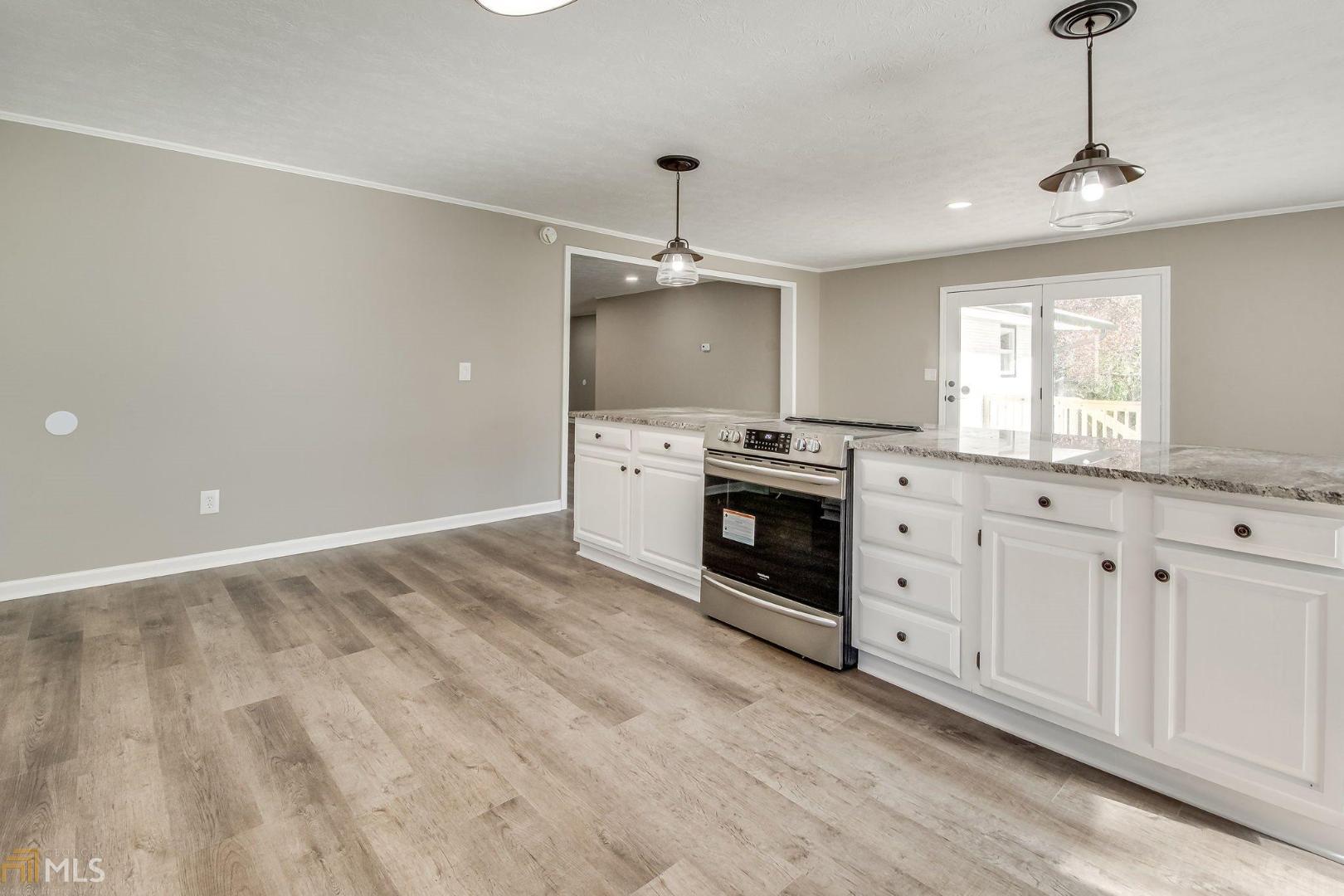 Twin Lakes - Residential