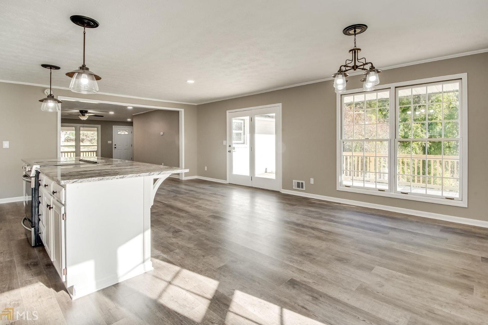 Twin Lakes - Residential