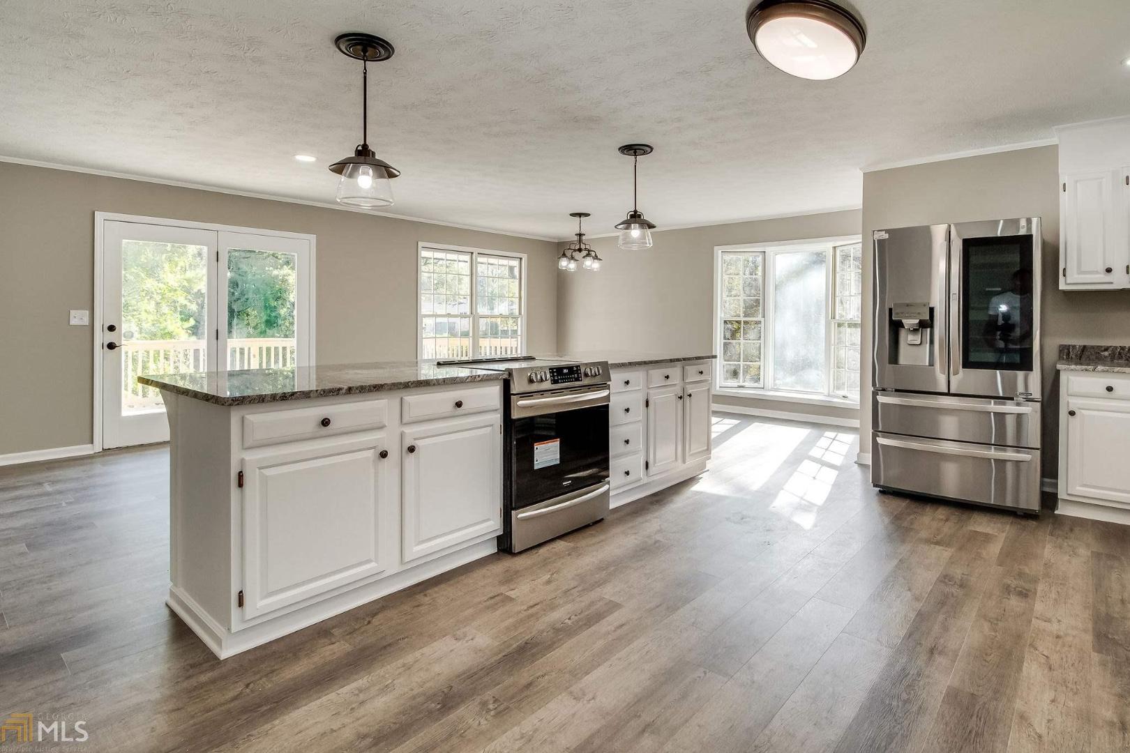 Twin Lakes - Residential